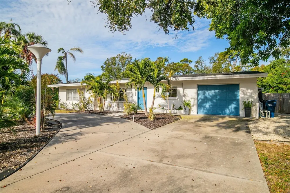 703 WHITFIELD AVENUE Sarasota, FL 34243