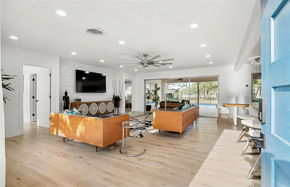 703 WHITFIELD AVENUE Sarasota, FL 34243