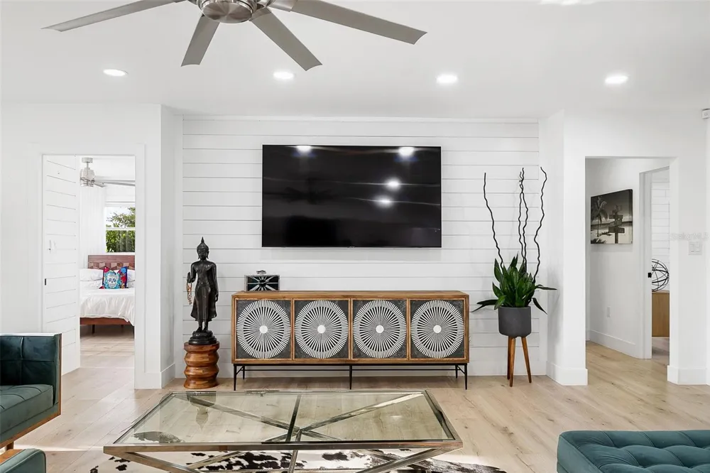 703 WHITFIELD AVENUE Sarasota, FL 34243