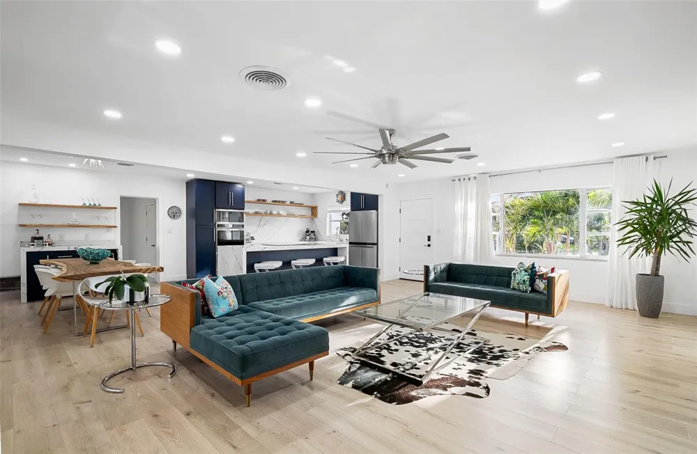 703 WHITFIELD AVENUE Sarasota, FL 34243