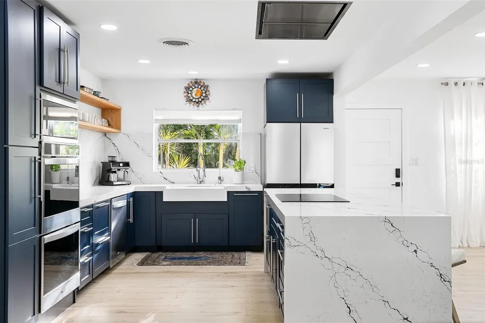 703 WHITFIELD AVENUE Sarasota, FL 34243