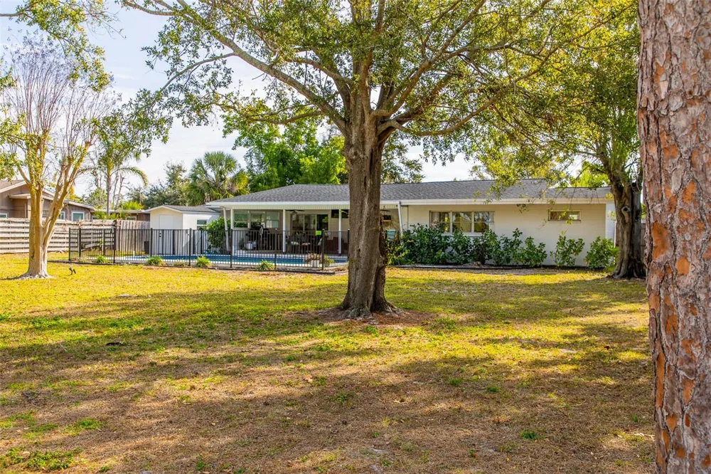 703 WHITFIELD AVENUE Sarasota, FL 34243