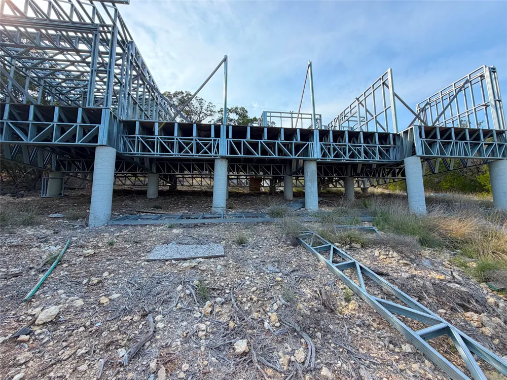 1362 Rockmoor Canyon Lake, TX 78133