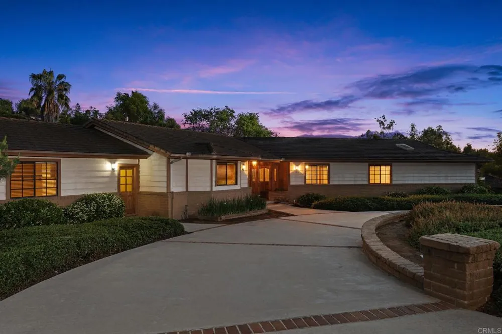 103 Alta Mesa Drive