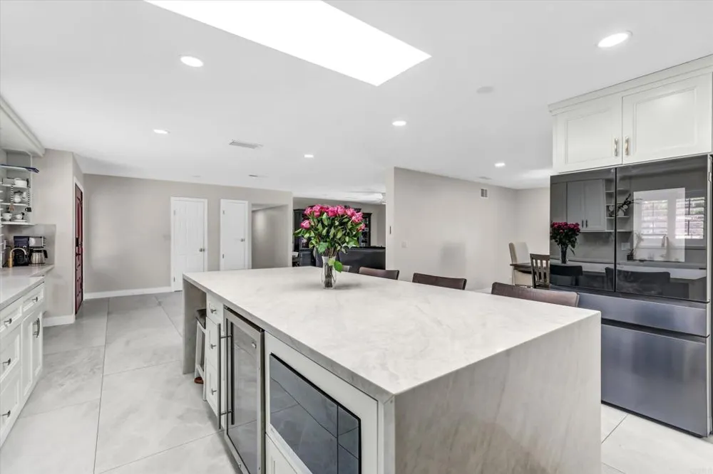 236 Camino Elevado Bonita, CA 91902