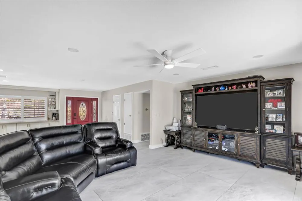 236 Camino Elevado Bonita, CA 91902