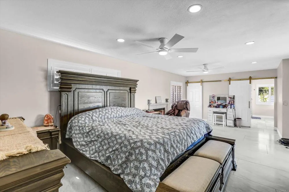 236 Camino Elevado Bonita, CA 91902