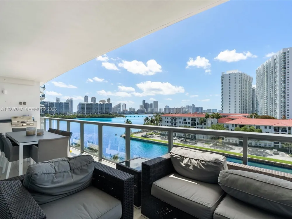 3250 NE 188th St #505 Aventura, FL 33180
