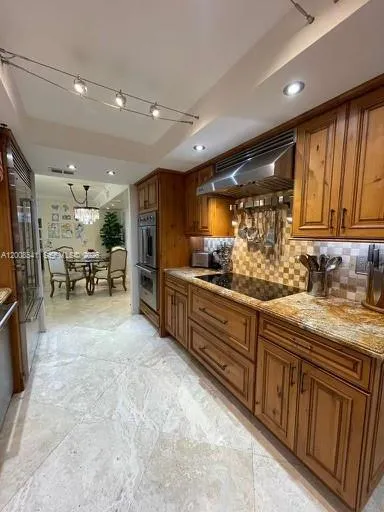 1121 Crandon Blvd #D903 Key Biscayne, FL 33149