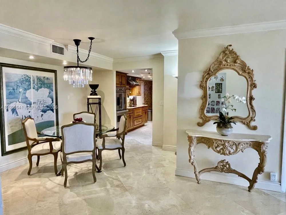 1121 Crandon Blvd #D903 Key Biscayne, FL 33149