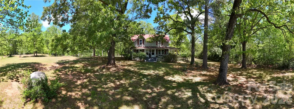 283 Constant Lane Columbus, NC 28722