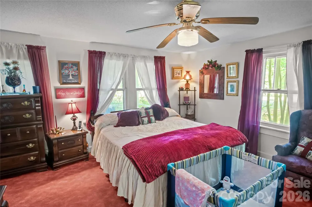 283 Constant Lane Columbus, NC 28722
