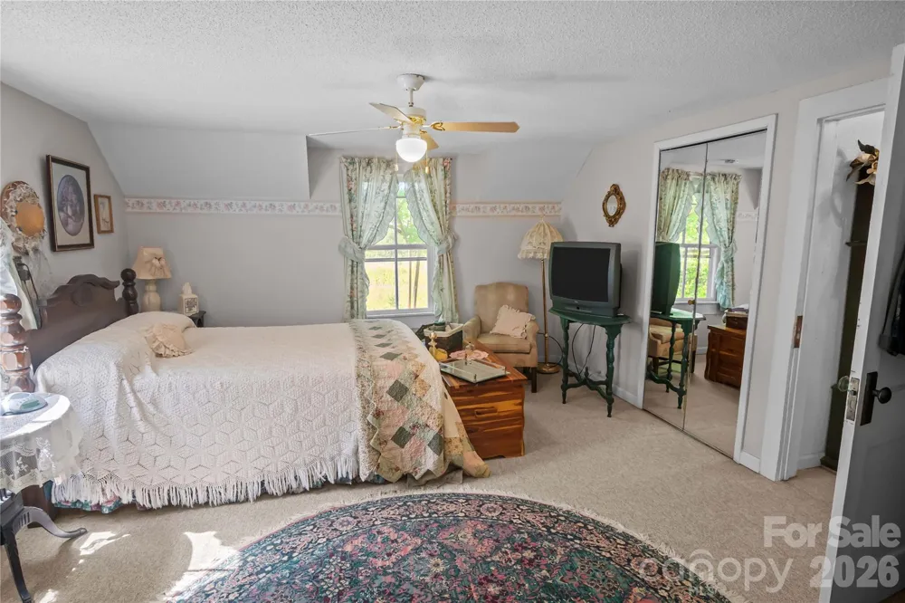 283 Constant Lane Columbus, NC 28722