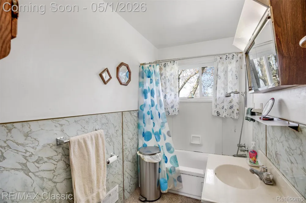 11024 Dennison Road Milan Township, MI 48160