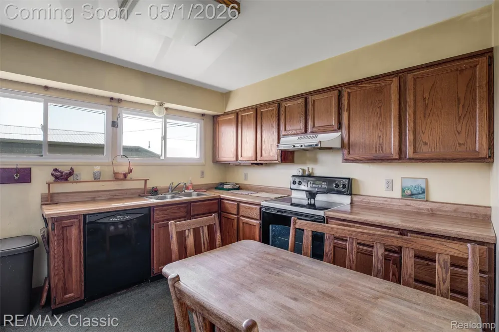 11024 Dennison Road Milan Township, MI 48160