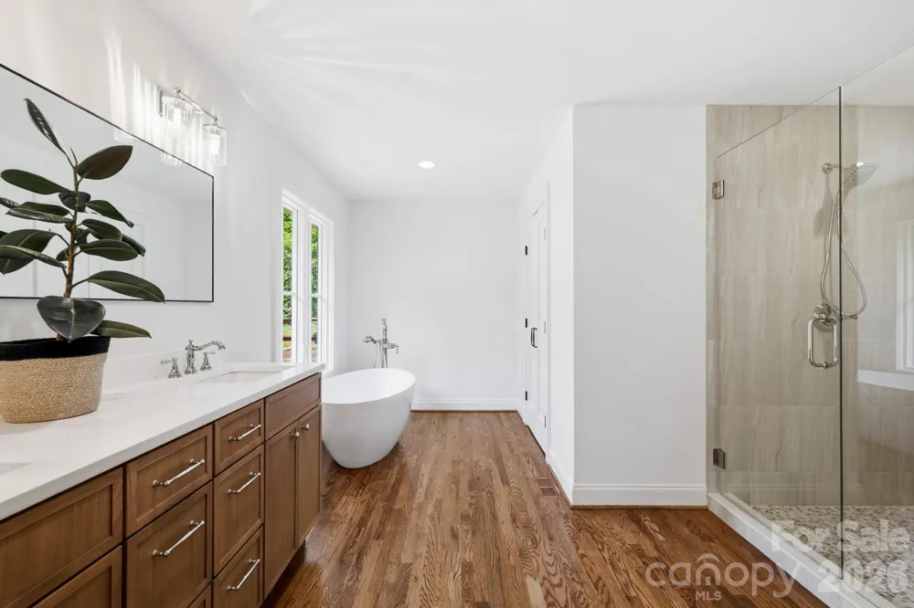316 Big Raven Lane Saluda, NC 28773