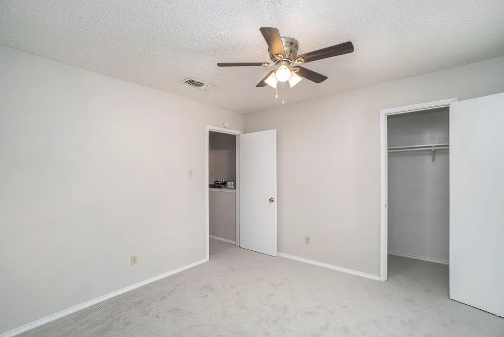 3301 Aurora Street #B Haltom City, TX 76117