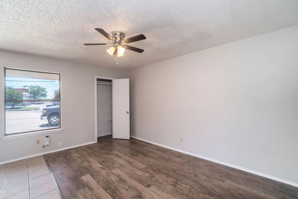 3301 Aurora Street #B Haltom City, TX 76117