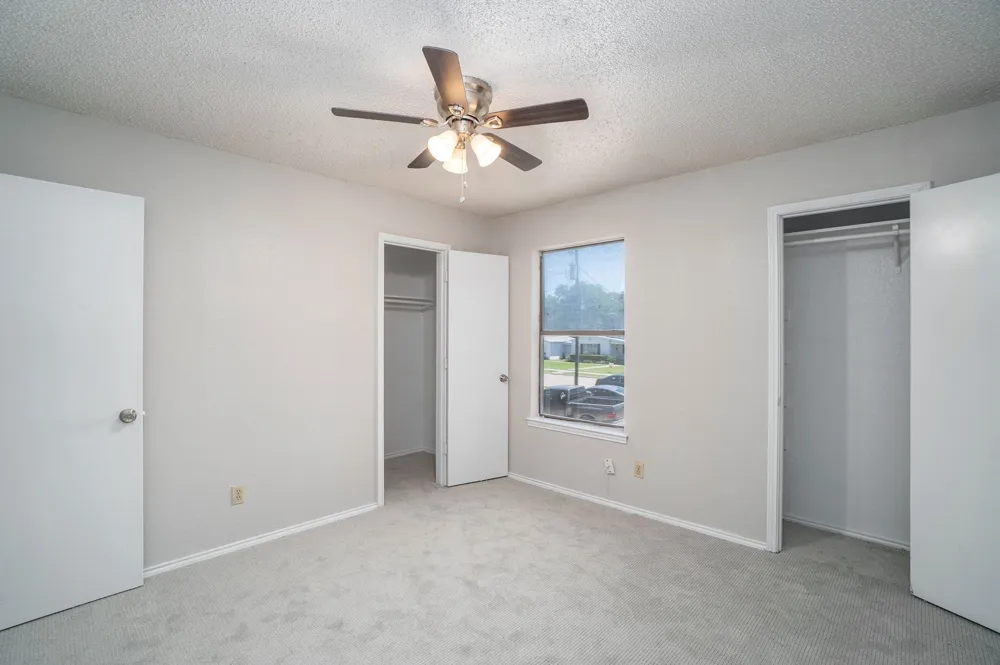 3301 Aurora Street #B Haltom City, TX 76117