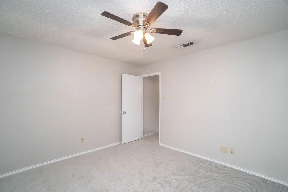 3301 Aurora Street #B Haltom City, TX 76117