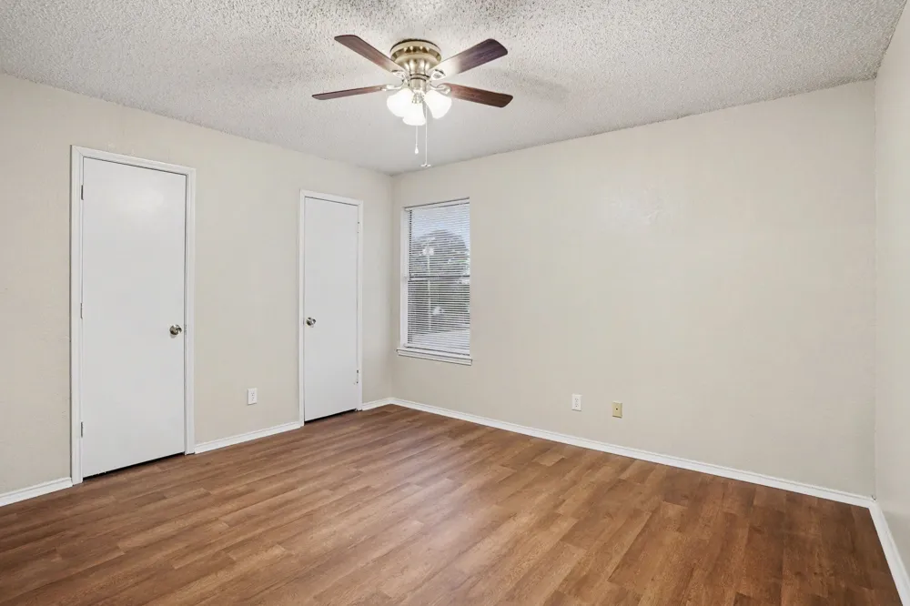 3301 Aurora Street #B Haltom City, TX 76117