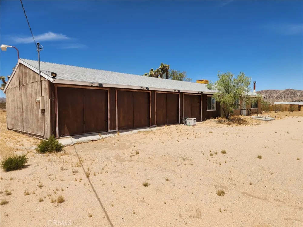1050 Alta Avenue Landers, CA 92285