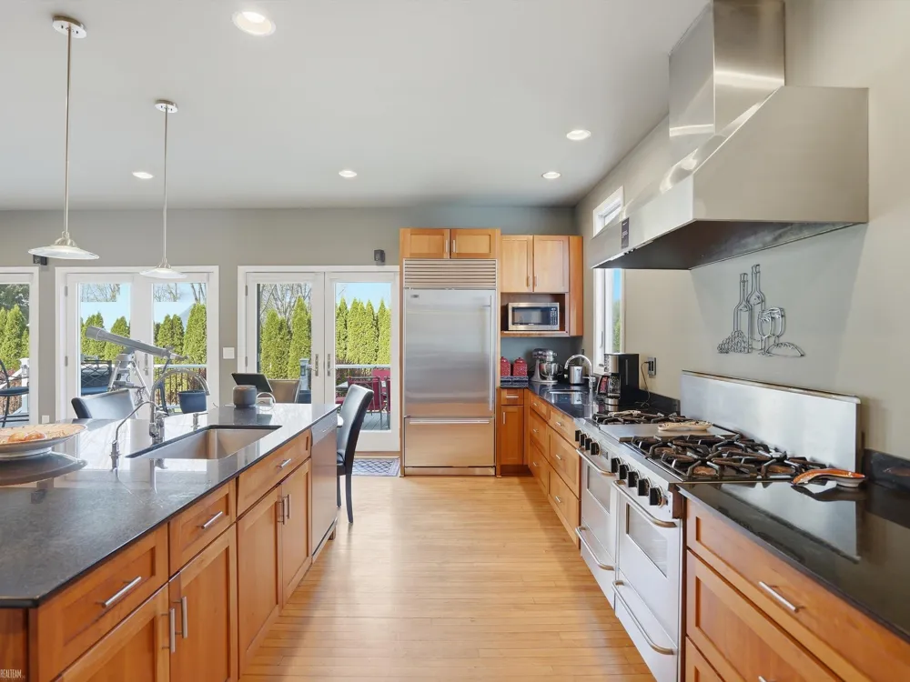 59441 Romeo Plank Road Ray Township, MI 48096