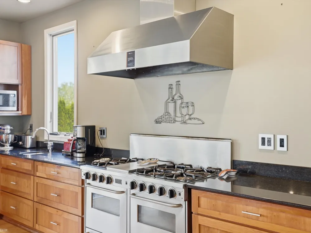 59441 Romeo Plank Road Ray Township, MI 48096