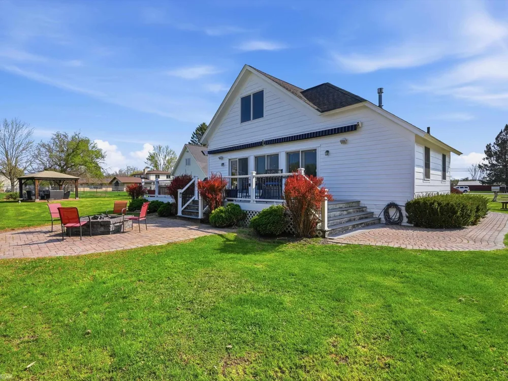 59441 Romeo Plank Road Ray Township, MI 48096