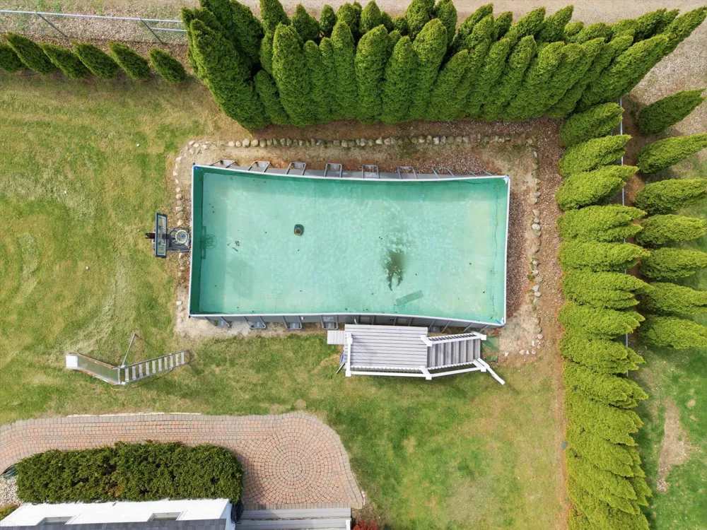 59441 Romeo Plank Road Ray Township, MI 48096