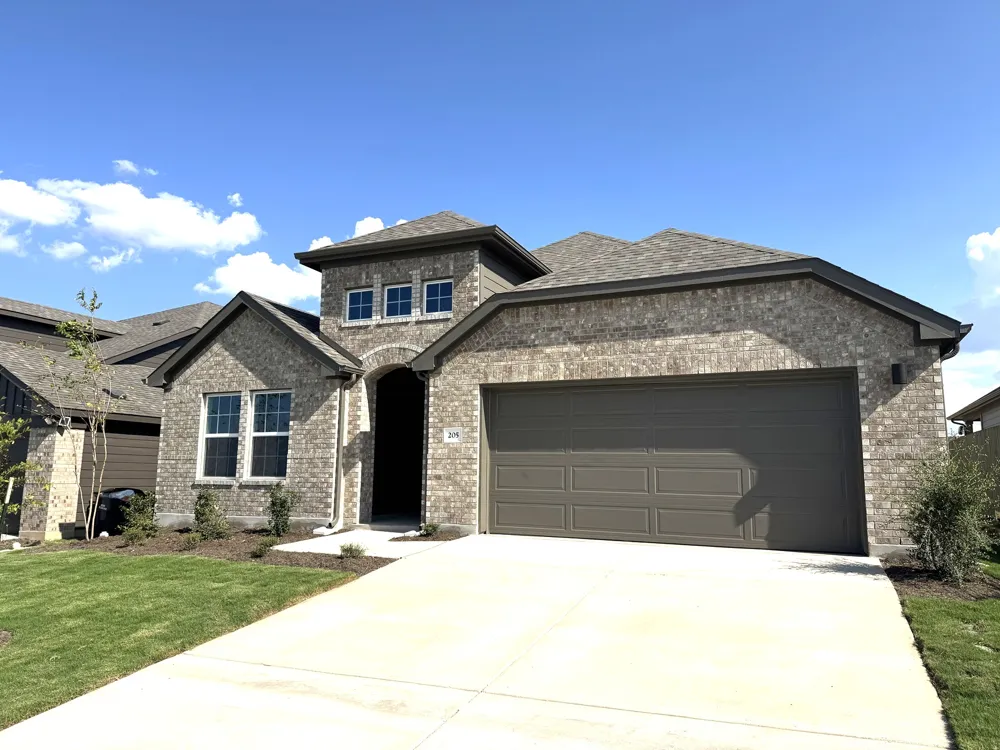 205 Wild Goose Drive Jarrell, TX 76537