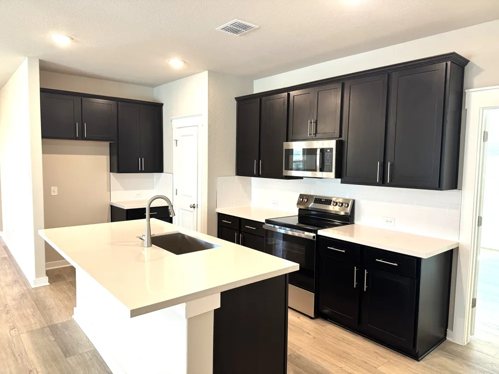 205 Wild Goose Drive Jarrell, TX 76537