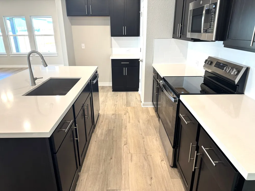 205 Wild Goose Drive Jarrell, TX 76537