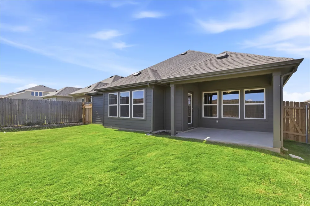 205 Wild Goose Drive Jarrell, TX 76537