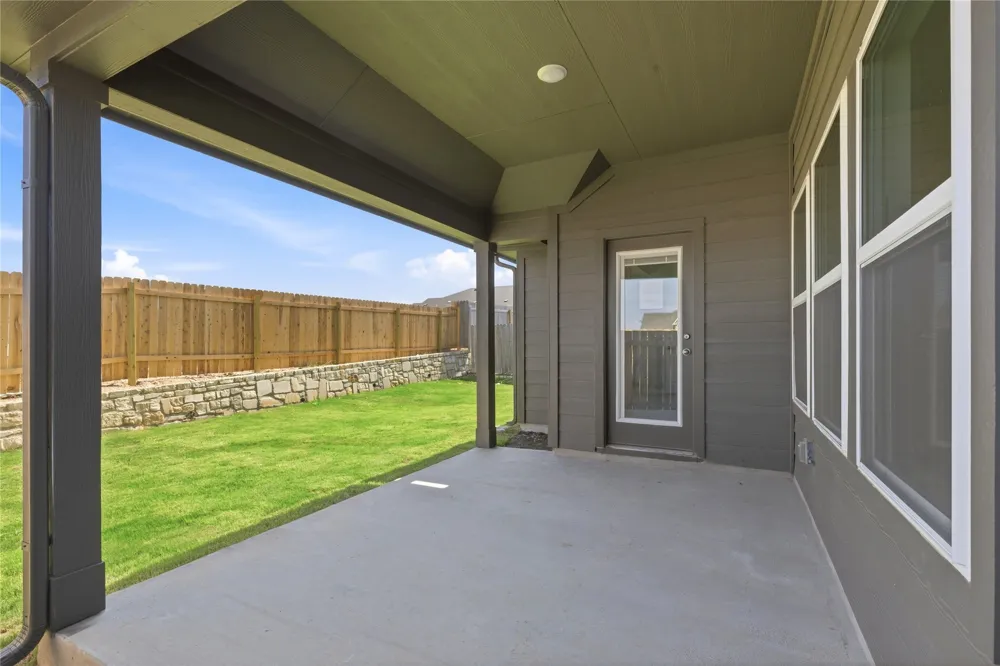 205 Wild Goose Drive Jarrell, TX 76537