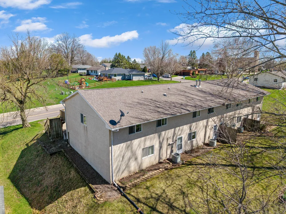 817 Kingston Street Caledonia, MN 55921