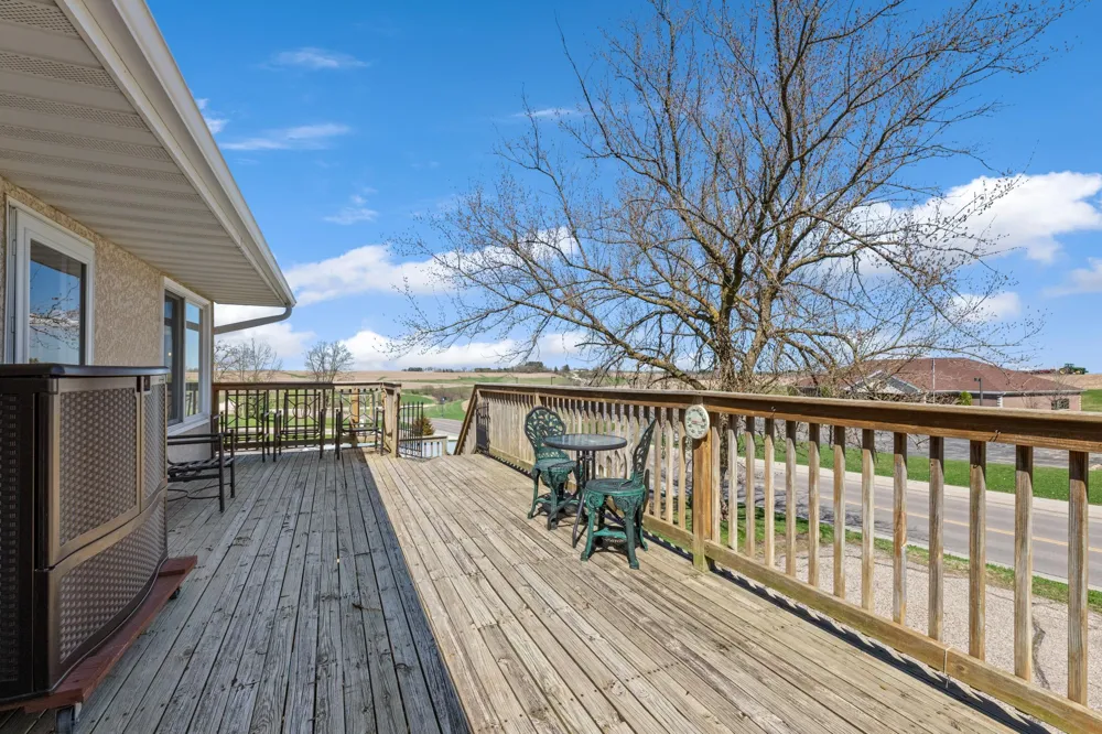 817 Kingston Street Caledonia, MN 55921