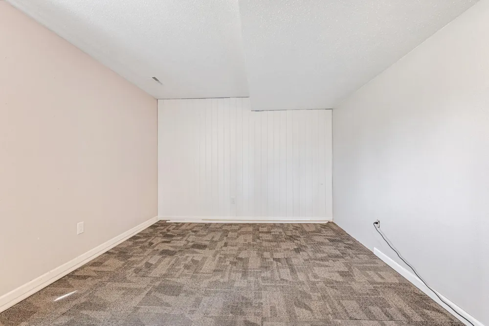 817 Kingston Street Caledonia, MN 55921