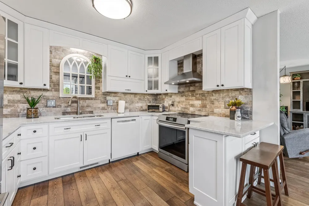 817 Kingston Street Caledonia, MN 55921