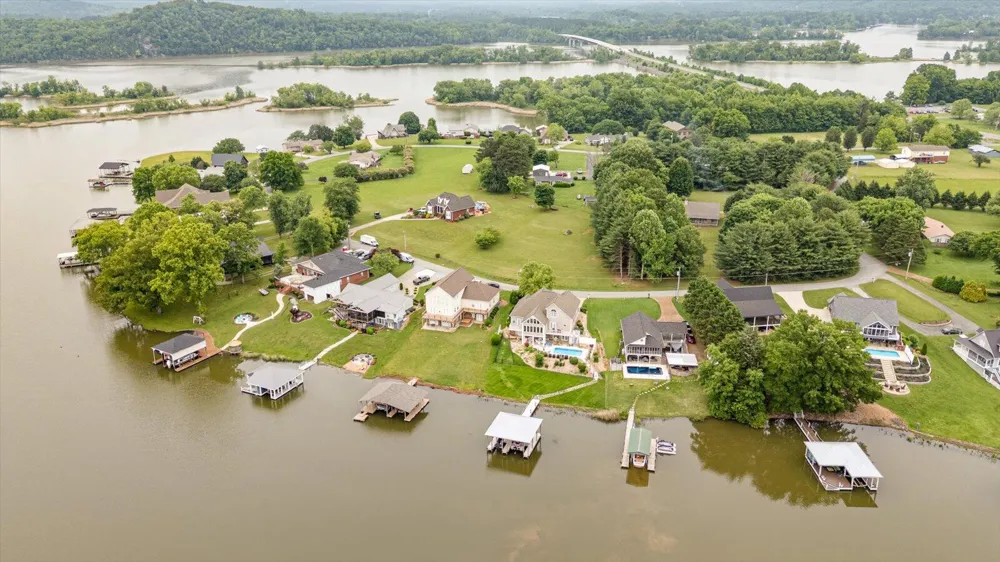 362 Windmill Lane Georgetown, TN 37336