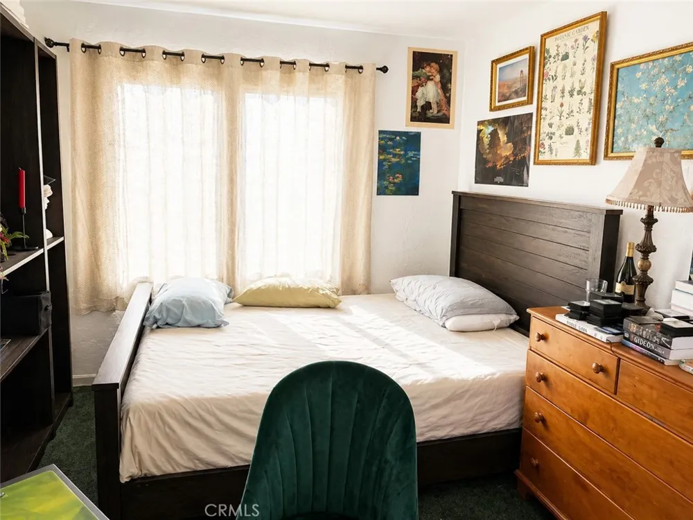 611 W Walnut Orange, CA 92868