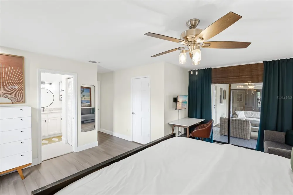 6513 29TH AVENUE W Bradenton, FL 34209