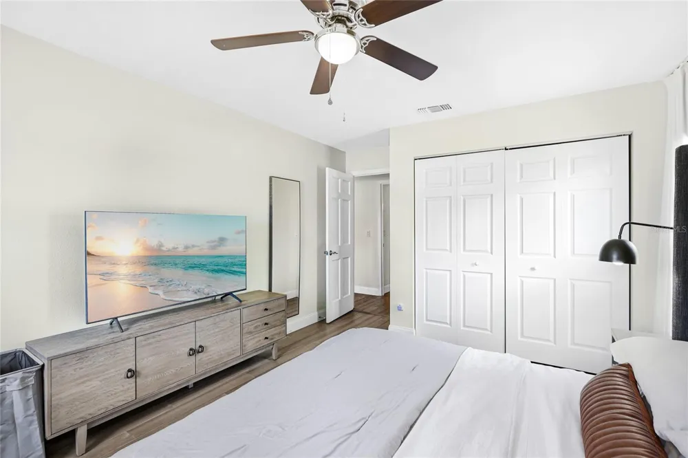 6513 29TH AVENUE W Bradenton, FL 34209