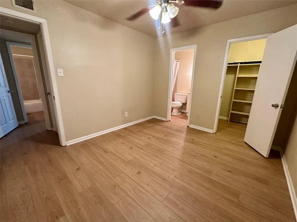 803 W 28th Street #106 Austin, TX 78705