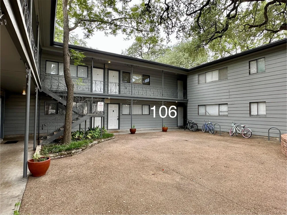 803 W 28th Street #106 Austin, TX 78705