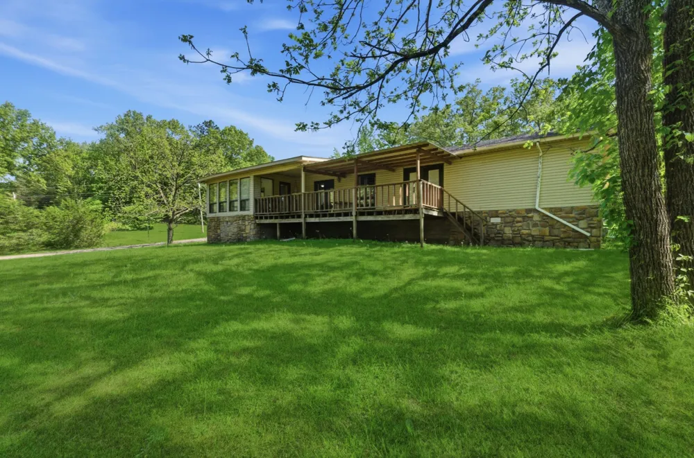 356 Old Lexington Hwy Parsons, TN 38363