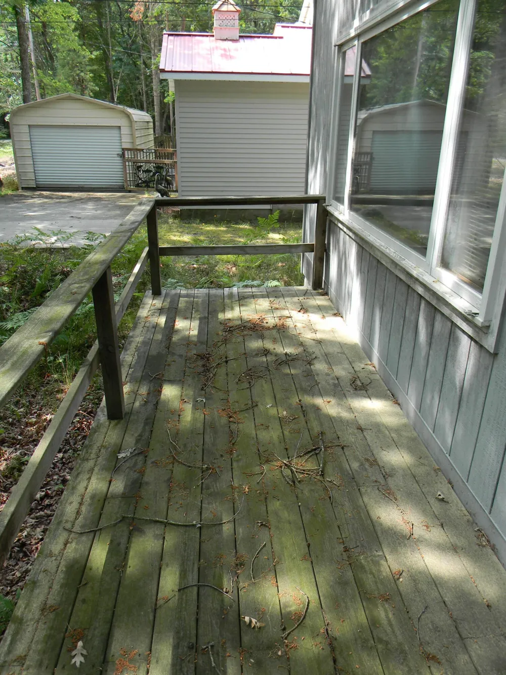 6383 S Lakeshore Drive Pentwater, MI 49449