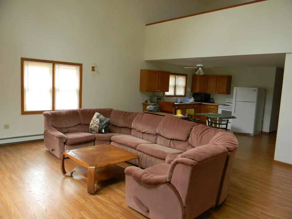 6383 S Lakeshore Drive Pentwater, MI 49449