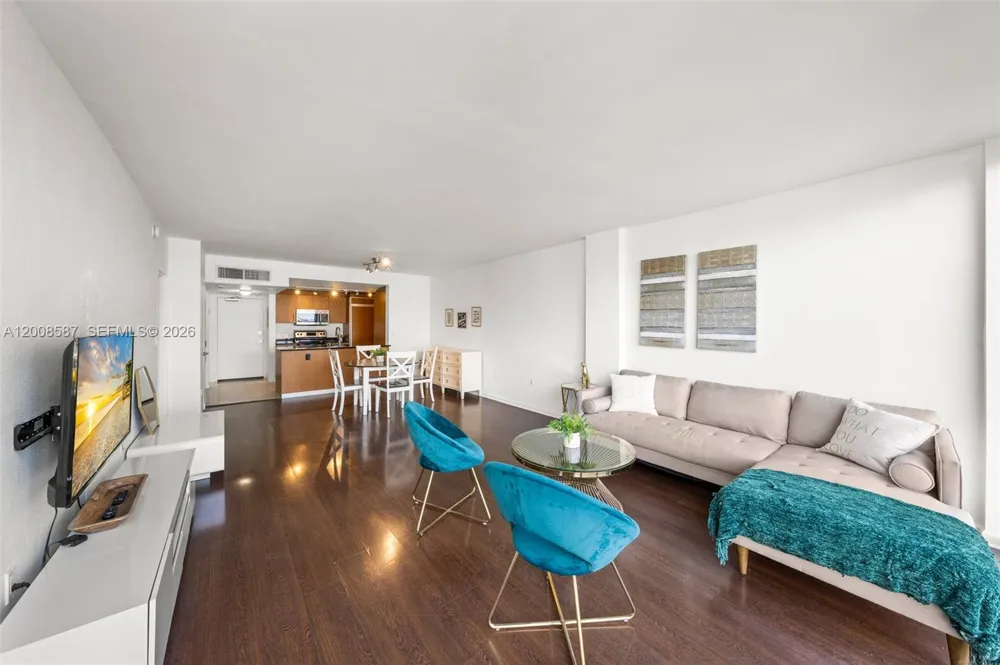10275 Collins Ave #327 Bal Harbour, FL 33154