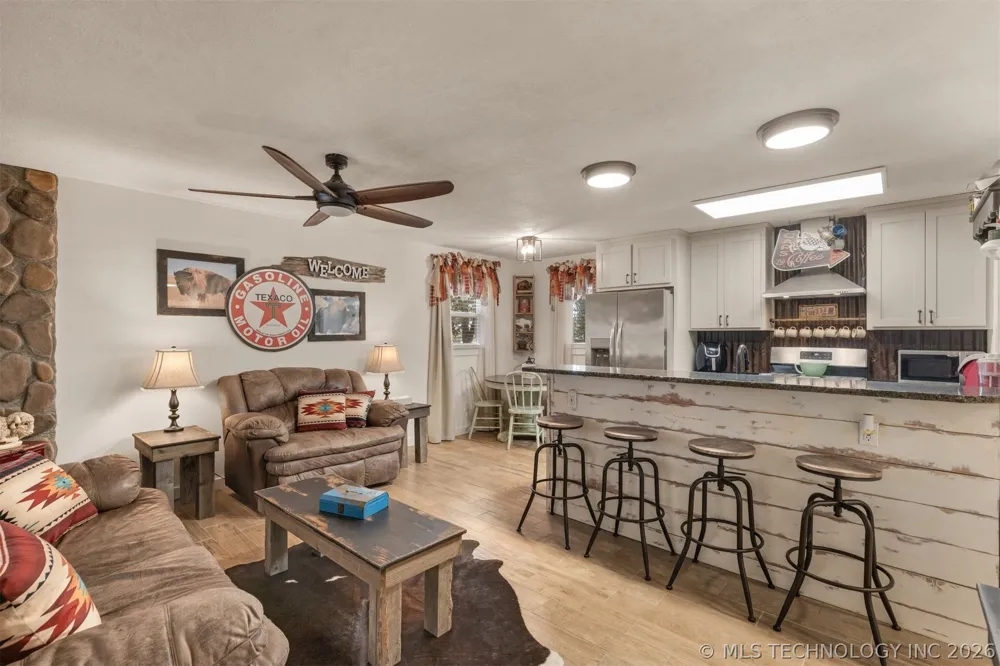 1019 7th Street Jay, OK 74346